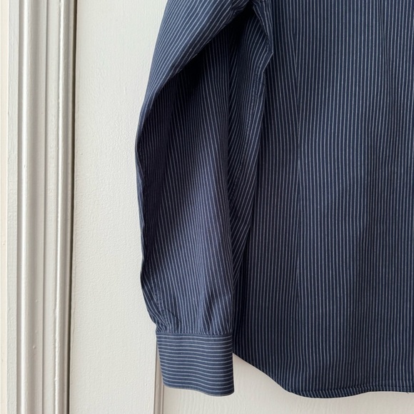 Kenneth Cole New York Navy Striped Button Down Long Sleeve Shirt Size XL - Picture 2 of 7